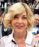 Edith_González_-_Premio_Luz_de_Plata_2018_(44761024532)_(cropped).jpg