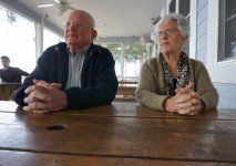 frank-and-betty-usina-ready-for-lunch-850x600.jpg