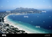 baha-de-alcudia-aerial-view-of-the-bay-and-beach-P2F8PJ[2].jpg