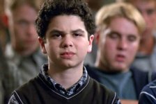 samm-levine-freaks1.jpg