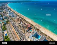 foto-aerea-bahia-de-palma-con-playa-de-arena-complejos-hoteleros-las-maravillas-palma-mallorca...jpg