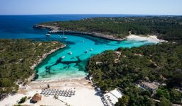 cala-mondrago-yosoymallorca2-1-pqb2387cz8ng5n3vtktovlzcvtz89egeqyhszmhyuw[1].jpg