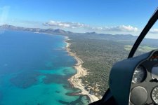 ibiza-breathtaking-helicopter-flight-es-vedra-formentera-3514699[2].jpg