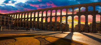 acueducto-segovia-atardecer-s158924981[2].jpg