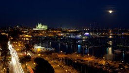 best-view-of-palma-de-mallorca-with-the-cathedral-2021-08-30-02-12-27-utc-1124x637[1].jpg