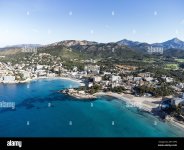 gran-tora-beach-and-palmira-beach-in-paguera-aerial-view-mallorca-2R11HP0[1].jpg