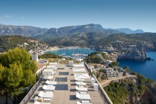 hotel-jumeirah-port-soller-terrace[2].jpg