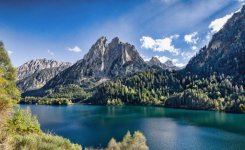 lago-sant-mauirici-parque-nacional-aiguestortes[1].jpg