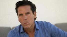 Roberto-Palazuelos-net-worth-800x445-1.jpg