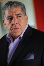 Joey_Diaz_Headshot-4.jpg