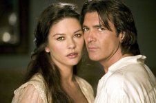 Andaluz HD-wallpaper-the-legend-of-zorro-2005-movie-man-woman-antonio-banderas-elena-girl-alej...jpg