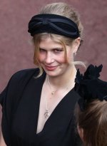 lady-louise-queen-funeral-0920-f74d573bf9ad4002b941e4b9e01bc2e6.jpg