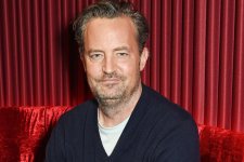 Matthew-Perry-tout-103122-19aa15a1400347cfbb152aef2a432074.jpg