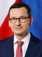 1200px-Mateusz_Morawiecki_Prezes_Rady_Ministrów_(cropped).jpg