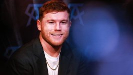 canelo-alvarez-presser.jpg