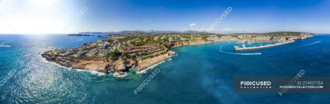 focused_274927754-stock-photo-spain-balearic-islands-mallorca-toro[1].jpg